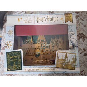 Harry Potter Official Christmas Cookbook Gift Set 176pg Book 50 Recipes Stand
